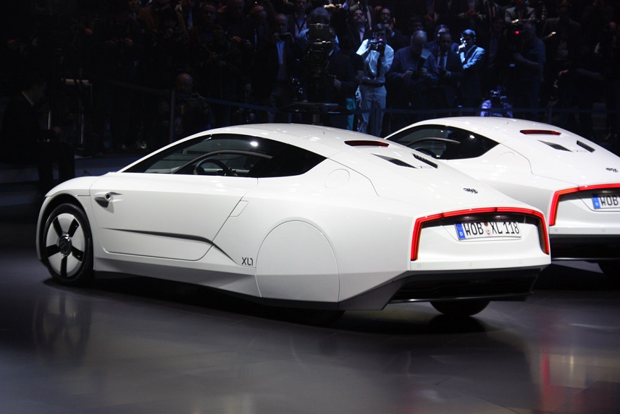 004-volkswagen-xl1-geneva-2013.jpg